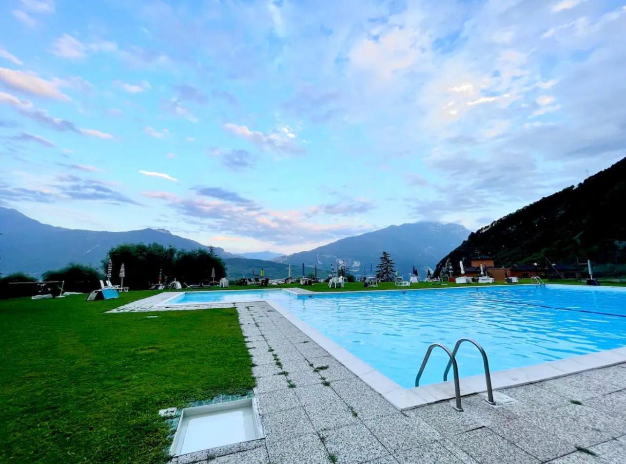 Casa Segantini - Panorama Pool Apartment Gavazzo Nuova Kültér fotó